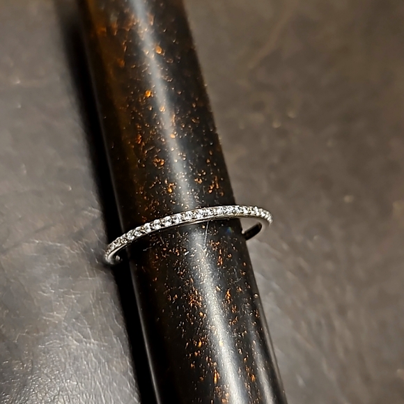 Ring - Picture 1 of 2